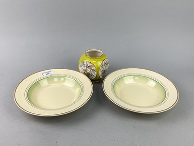 Lot 285 - A LOT OF CLARICE CLIFF BOWLS, A ROYAL DOULTON PLATE AND OTHER CERAMICS