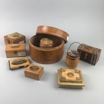Lot 299 - A LOT OF MAUCHLINE WARE AND OTHER BOXES