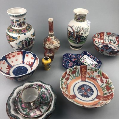 Lot 315 - A LOT OF THREE CHINESE IMARI BOWLS AND OTHER ASIAN CERAMICS