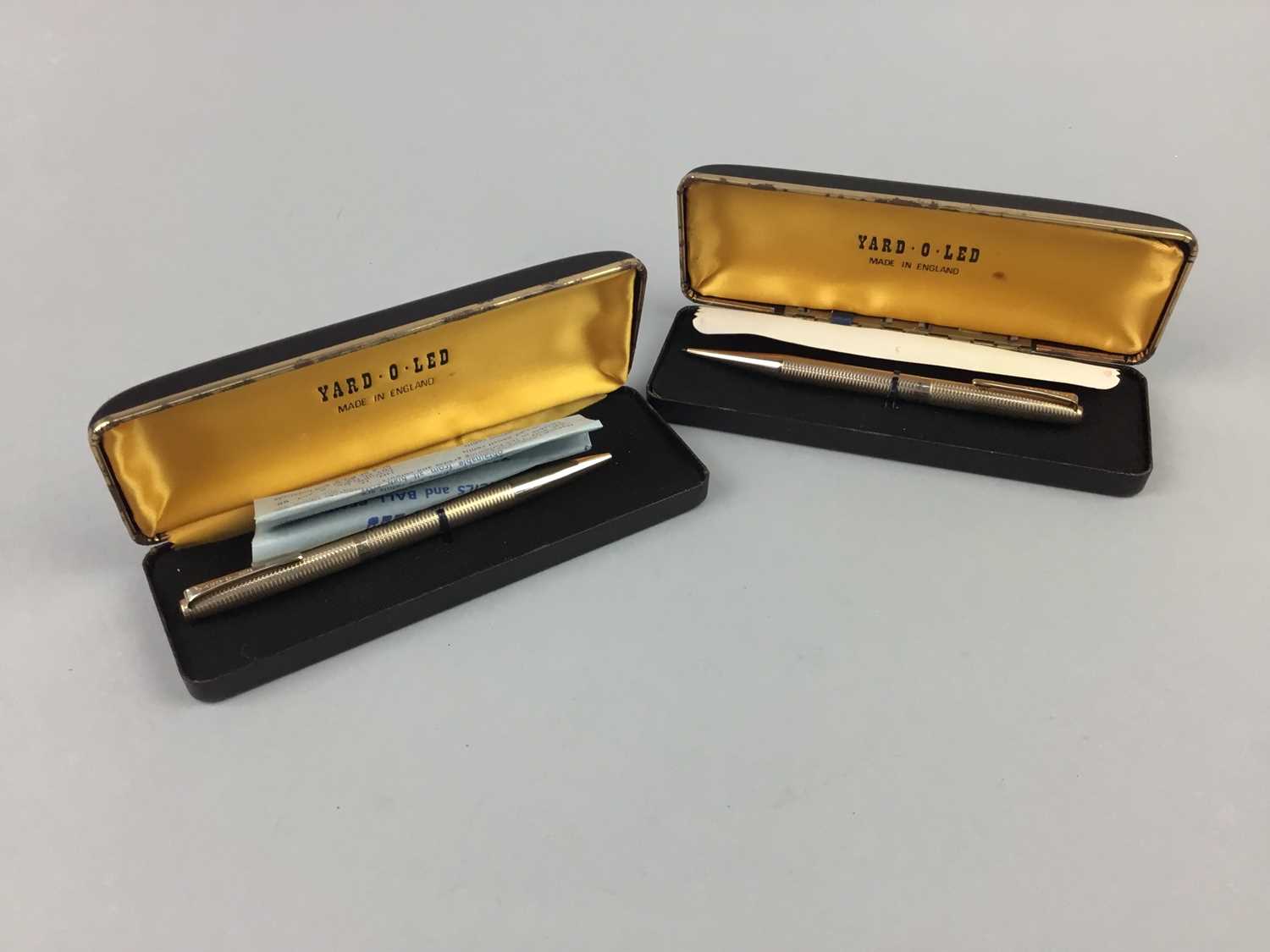 Lot 13 - A YARD-O-LED GOLD PLATED PENCIL AND PEN