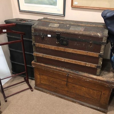 Lot 319 - A VICTORIAN PINE BLANKET CHEST, A CABIN TRUNK AND ANOTHER CHEST