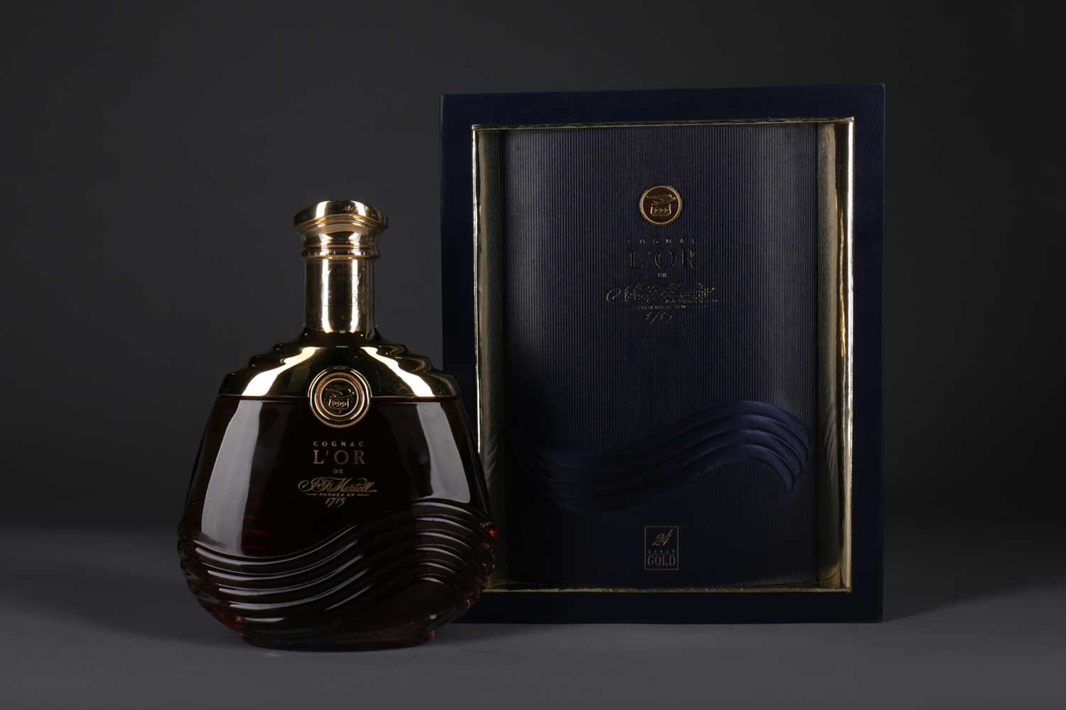 Lot 1216 - MARTELL L'OR