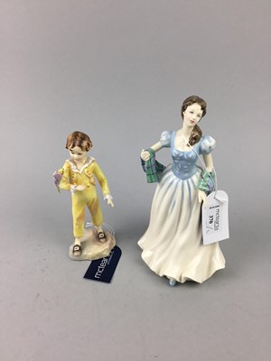Lot 370 - A ROYAL DOULTON FIGURE OF 'FLOWER OF SCOTLAND' AND A ROYAL WORCESTER FIGURE