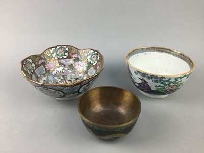 Lot 401 - A 20TH CENTURY BOWL AND OTHER ASIAN CERAMICS