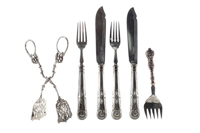 Lot 482 - A COLLECTION OF SILVER AND PLATED FLATWARE