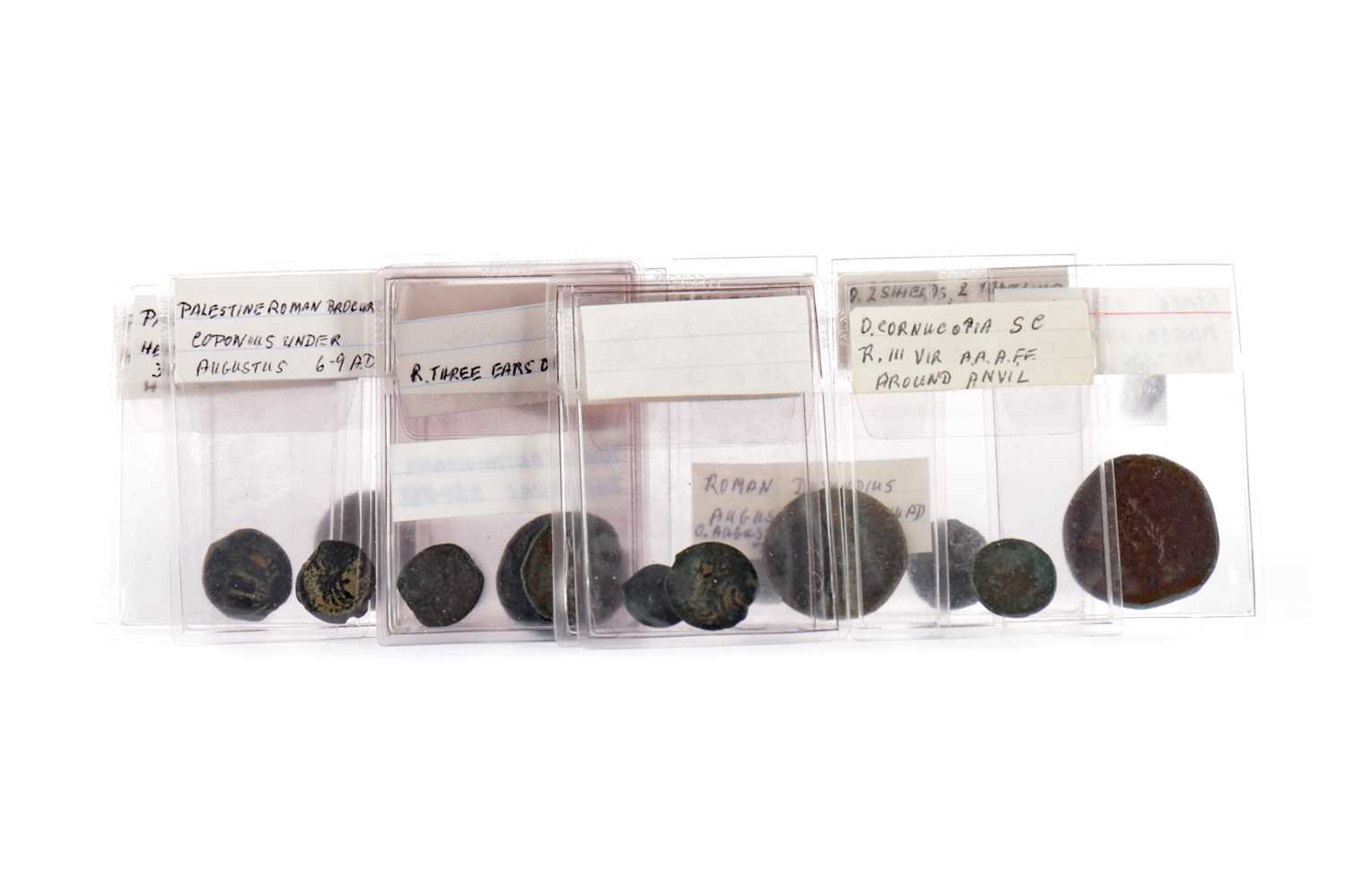 Lot 70 - A COLLECTION OF ANCIENT ROMAN COINS