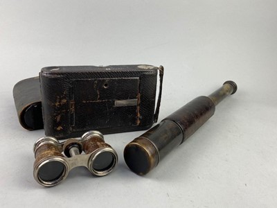 Lot 499 - A TELESCOPE, VINTAGE CAMERA AND A PAIR OF BINOCULARS