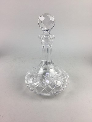 Lot 517 - A CRYSTAL DECANTER WITH STOPPER AND OTHER CRYSTAL WARE