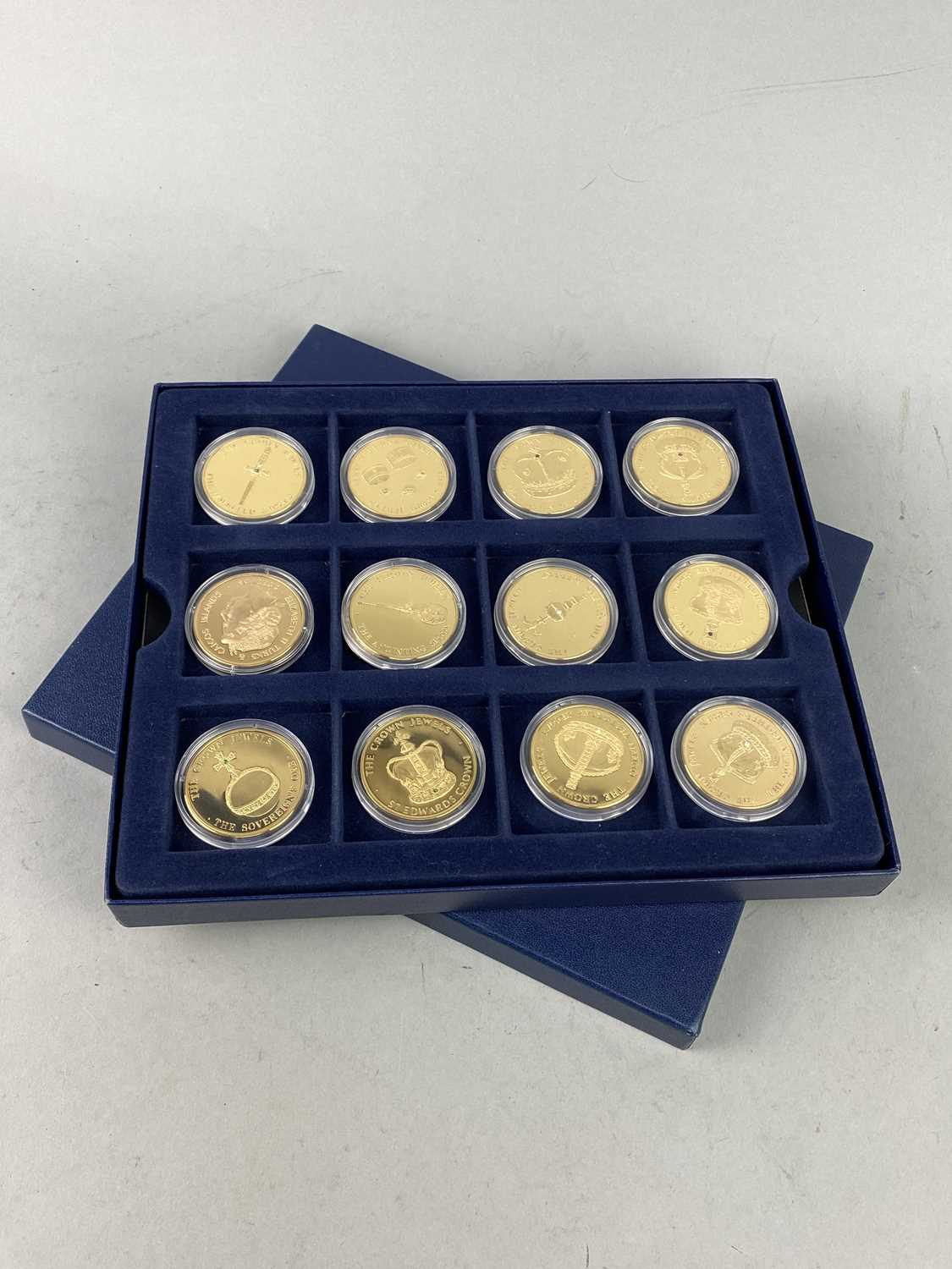 Lot 525 THE CROWN JEWELS OF SCOTLAND COIN COLLECTION