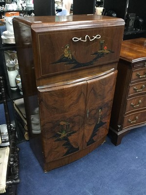 Lot 547 - A 20TH CENTURY DRINKS CABINET