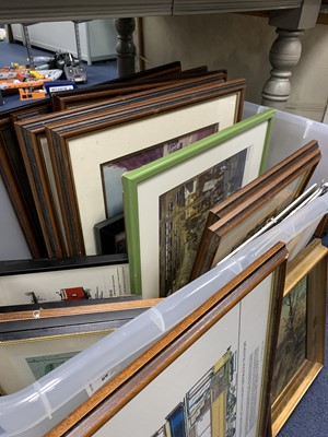 Lot 69 - A LOT OF PICTURES RELATING TO GLASGOW