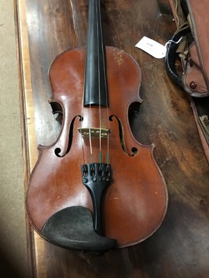 Lot 1158 - AN EARLY 20TH CENTURY VIOLIN