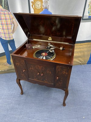 Lot 394 - A PINES O'PAN HAND WINDING GRAMOPHONE