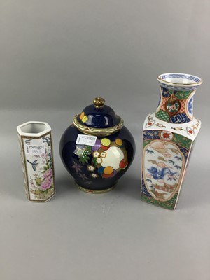 Lot 189 - A LOT OF CERAMICS INCLUDING AN A J. & M. P. BELL 'WARWICK VASE' MEAT DISH AND OTHERS