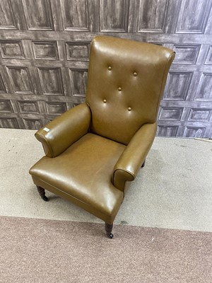 Lot 422 - A LEATHER ARMCHAIR