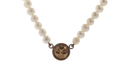 Lot 337 - A FAUX PEARL NECKLACE WITH GOLD MOON CHARM