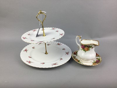 Lot 504 - A GROUP OF ROYAL ALBERT 'OLD COUNTRY ROSES' PATTERN TEA WARE