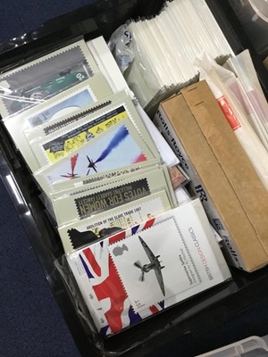 Lot 150 - A LOT OF VARIOUS COINS AND POSTCARDS