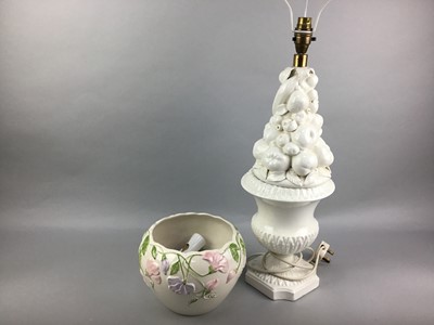 Lot 580A - A SPANISH CERAMIC TABLE LAMP AND OTHER CERAMICS