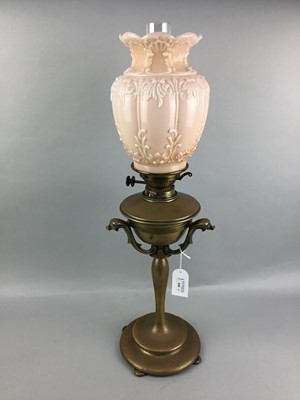 Lot 549 - A VICTORIAN BRASS OIL LAMP