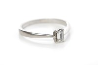 Lot 337 - PLATINUM DIAMOND SOLITAIRE RING set with a...