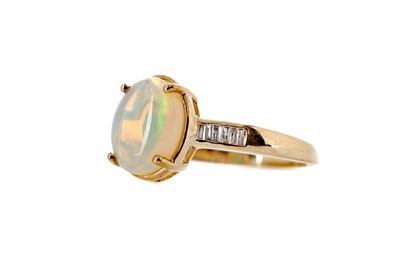 Lot 372 - AN OPAL AND DIAMOND RING