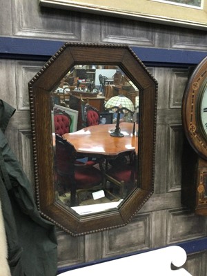 Lot 126 - AN OAK WALL MIRROR