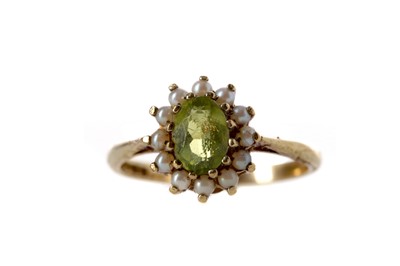 Lot 443 - A GREEN GEM SET AND PEARL CLUSTER RING