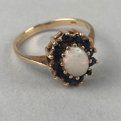 Lot 40 - AN OPAL AND GEM STONE CLUSTER RING
