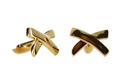 Lot 451 - A PAIR OF PALOMA PICASSO FOR TIFFANY & CO CUFFLINKS