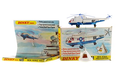 Lot 1614 - A DINKY TOYS 724, SEA KING HELICOPTER