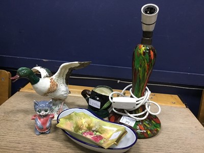 Lot 272 - A MURANO GLASS TABLE LAMP, BESWICK DUCK AND OTHER CERAMICS