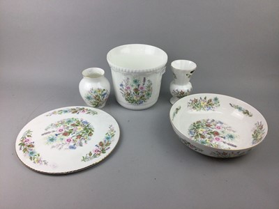 Lot 192 - A LOT OF AYNSLEY 'WILD TUDOR' PATTERN CHINA