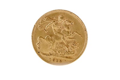 Lot 111 - A GEORGE V (1910 - 1936) GOLD SOVEREIGN DATED 1913