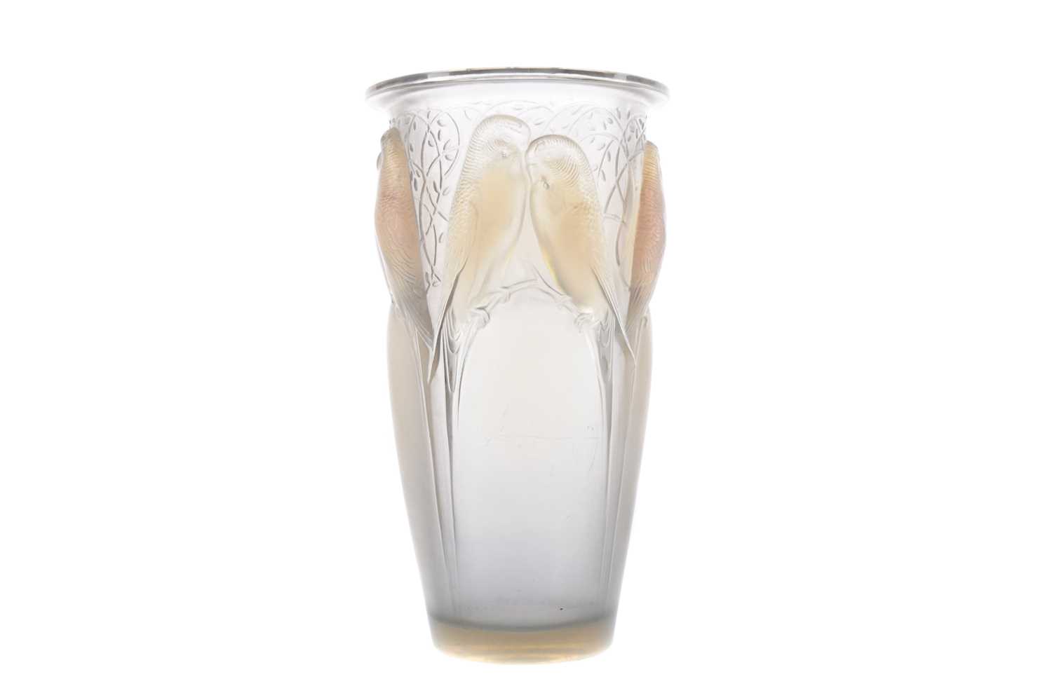 Lot 1051 - A LALIQUE 'CEYLAN' PATTERN OPALESCENT GLASS VASE