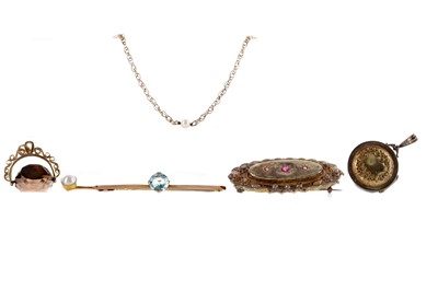 Lot 460 - A COLLECTION OF GOLD AND OTHER JEWELLERY