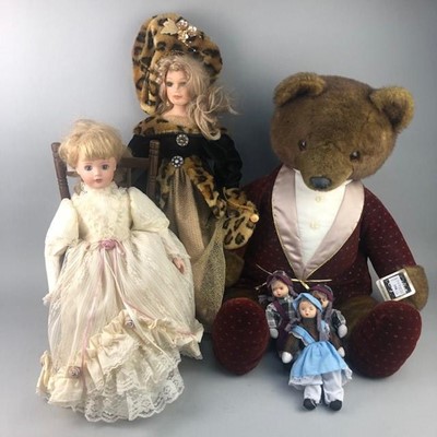 Lot 358 - A MODERN AFTER EIGHT TEDDY BEAR AND VARIOUS PORCELAIN DOLLS