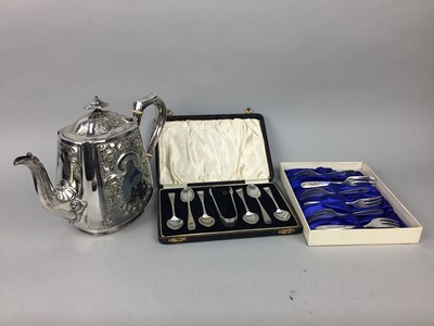 Lot 147 - A LOT OF SILVER AND PLATED WARE