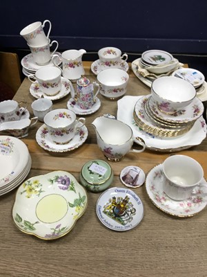 Lot 255 - A LOT OF TWO PART TEA SERVICES AND A GROUP OF OTHER CERAMICS