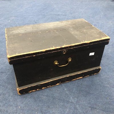 Lot 368 - A VICTORIAN PINE BLANKET BOX, CHILD'S VINTAGE SEWING MACHINE AND OTHER TOYS