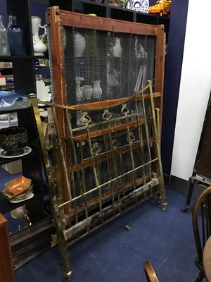 Lot 223 - AN EDWARDIAN BRASS DOUBLE BEDSTEAD