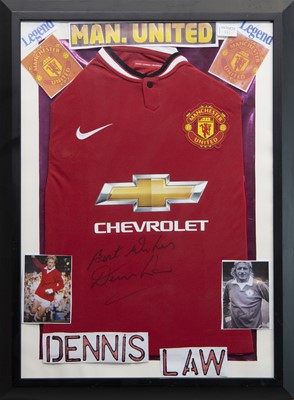 Lot 1132 - A MANCHESTER UNITED F.C. JERSEY SIGNED BY DENNIS LAW
