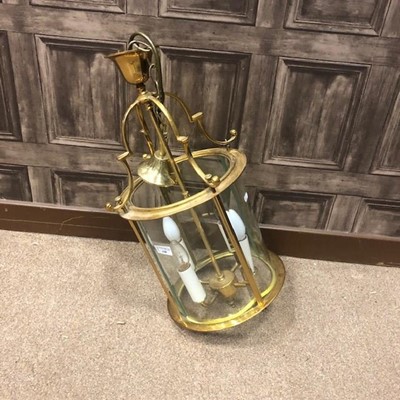 Lot 438 - A REPRODUCTION HALL LANTERN