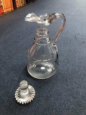 Lot 4 - AN EARLY 19TH CENTURY CLARET JUG