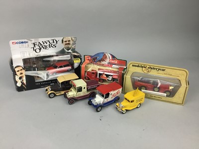 Lot 628 - A COLLECTION OF CORGI, LLEDO AND OTHER MODEL VEHICLES