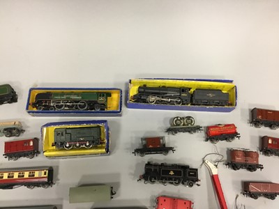 Lot 1648 - A LOT OF FOUR HORNBY LOCOMOTIVES, ALONG WITH ASSORTED TENDER