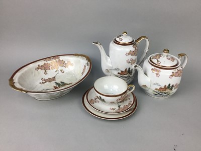 Lot 641 - A 20TH CENTURY JAPANESE TEA, COFFEE AND DINNER SERVICE