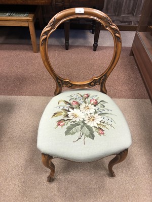 Lot 599 - A SET OF FOUR VICTORIAN WALNUT DRAWING ROOM CHAIRS