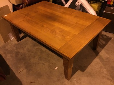 Lot 230 - A MODERN COFFEE TABLE