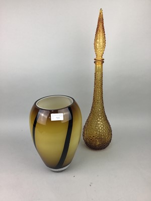 Lot 723 - A LOT OF ART GLASS